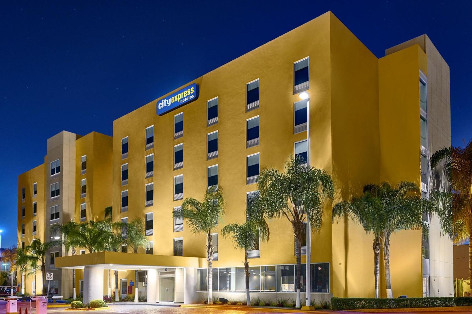 City Express By Marriott Leon Ngoại thất bức ảnh